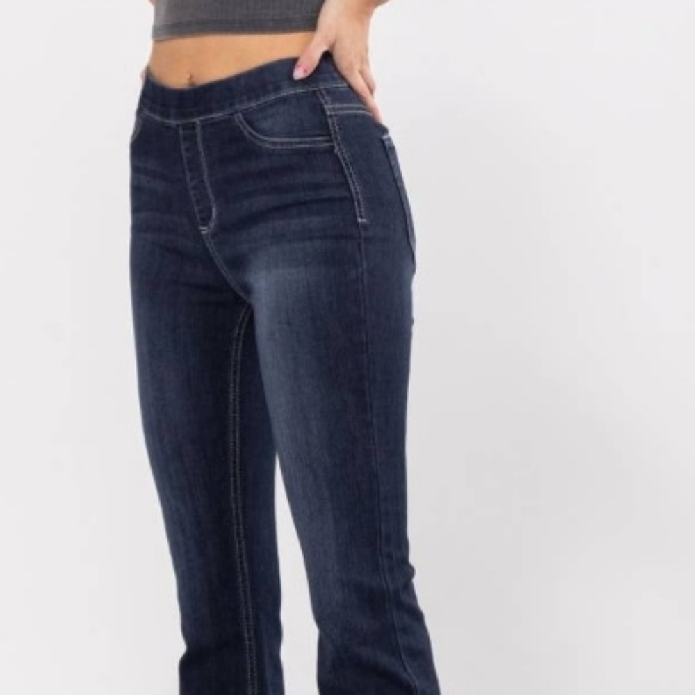 Jeans - Picture 3 of 4